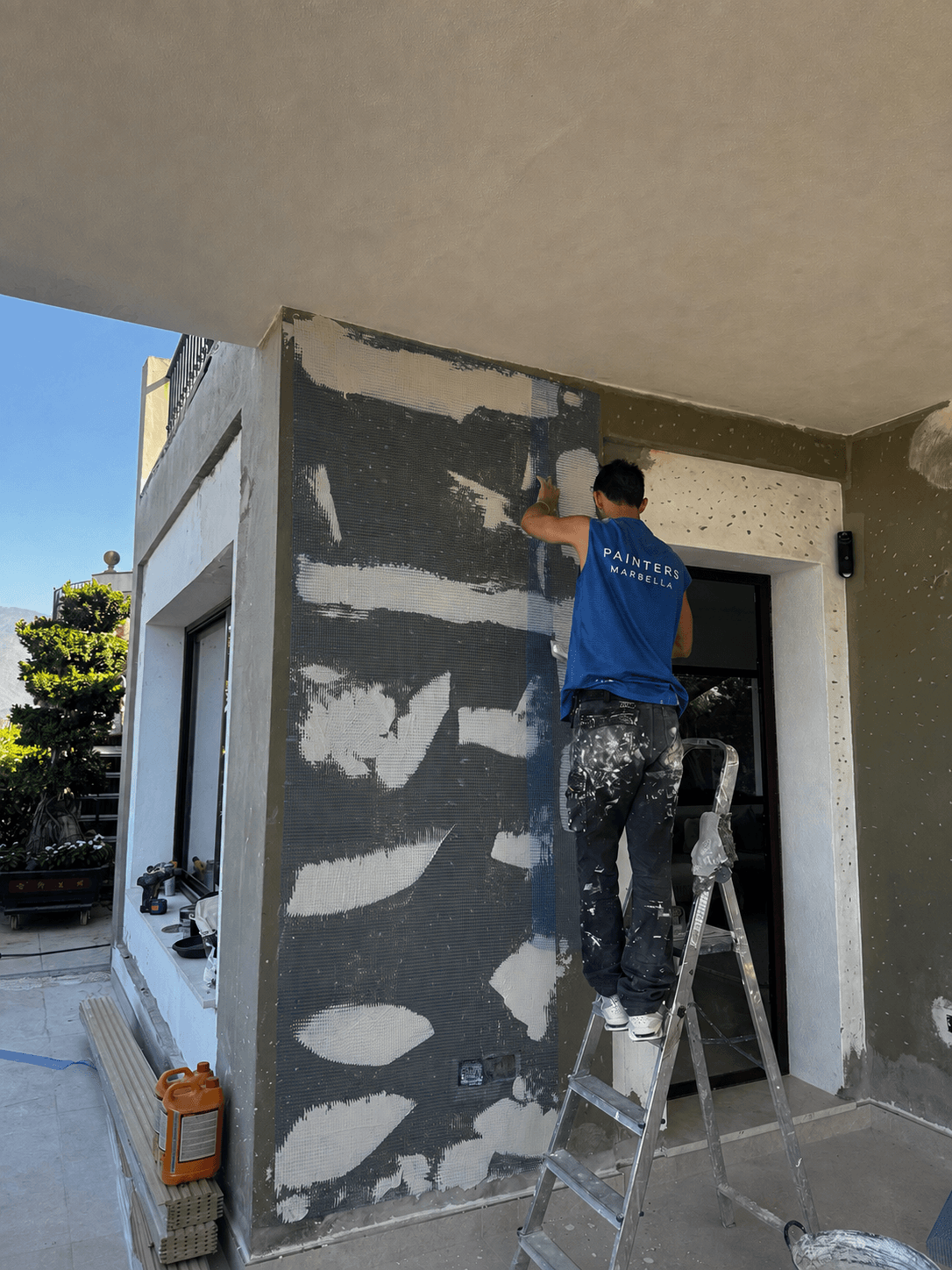 Restauración y Alisado Integral en obra real Marbella